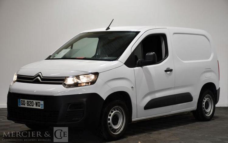 CITROEN BERLINGO FOURGON 1.2 PURETECH 110 650KG M L1 BLANC GQ-820-WQ