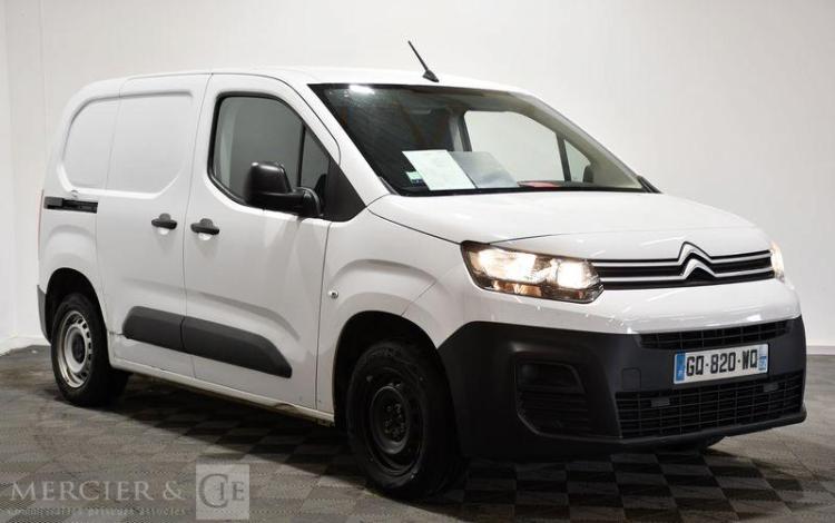 CITROEN BERLINGO FOURGON 1.2 PURETECH 110 650KG M L1 BLANC GQ-820-WQ