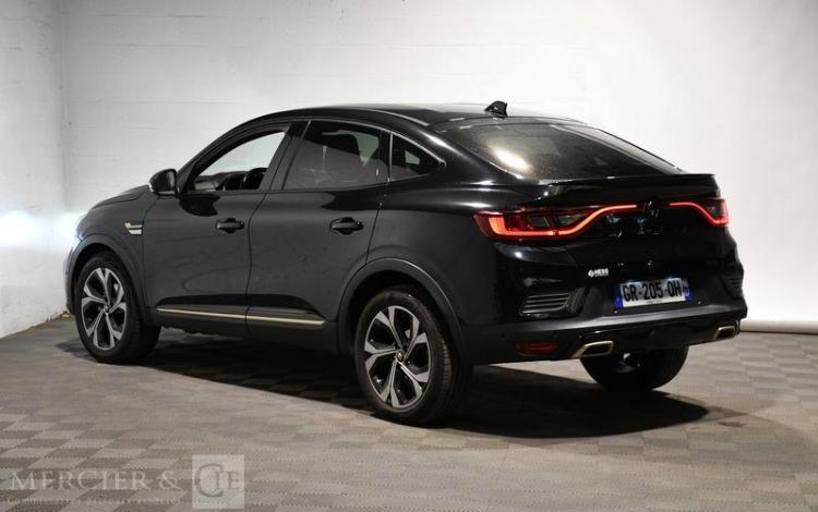 RENAULT ARKANA e-TECH ENGINEERED HYBRIDE 145 NOIR GR-205-QH