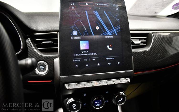 RENAULT ARKANA e-TECH ENGINEERED HYBRIDE 145 NOIR GR-205-QH