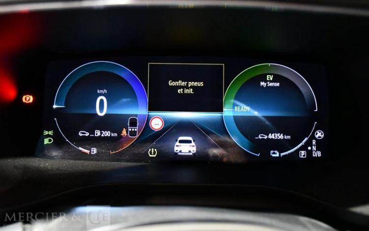 RENAULT ARKANA E-TECH ENGINEERED HYBRIDE 145 GRIS GS-148-BQ