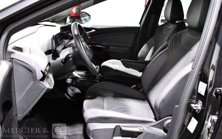 VOLKSWAGEN ID4 PRO LIFE PLUS NOIR GS-939-HH