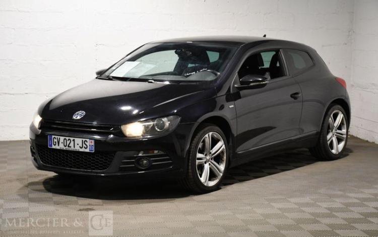 VOLKSWAGEN SCIROCCO 2,0 TDI 140 CARAT NOIR GV-021-JS