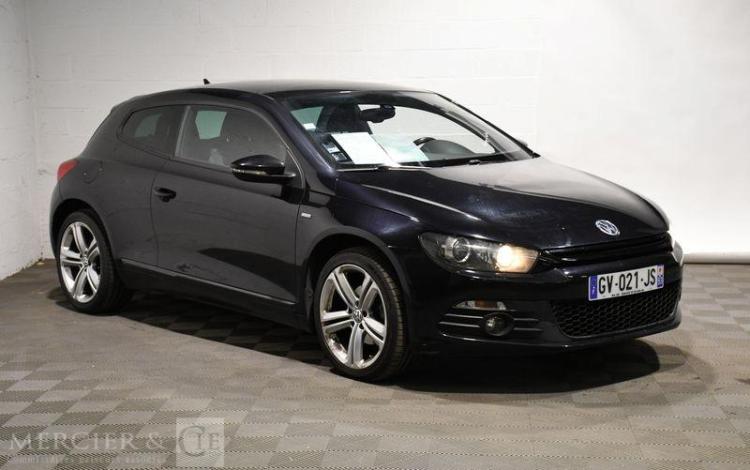 VOLKSWAGEN SCIROCCO 2,0 TDI 140 CARAT NOIR GV-021-JS