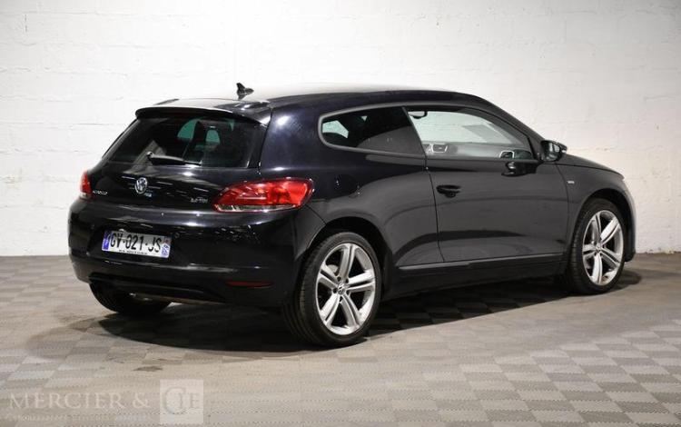 VOLKSWAGEN SCIROCCO 2,0 TDI 140 CARAT NOIR GV-021-JS