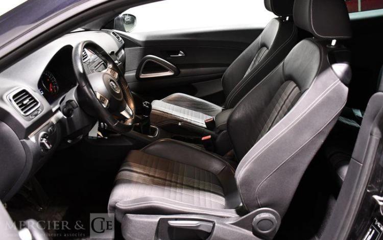 VOLKSWAGEN SCIROCCO 2,0 TDI 140 CARAT NOIR GV-021-JS