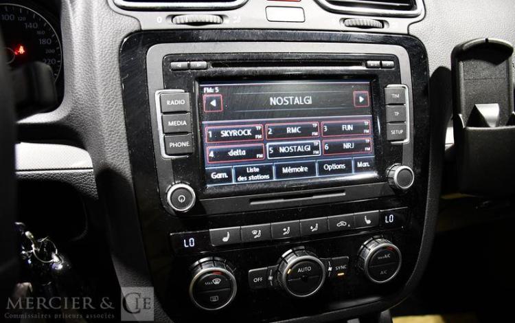 VOLKSWAGEN SCIROCCO 2,0 TDI 140 CARAT NOIR GV-021-JS