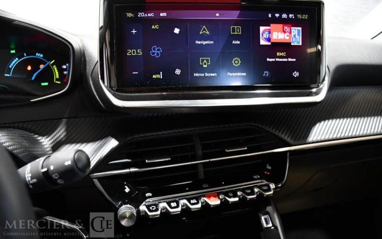 PEUGEOT e-208 ACTIVE VERT GW-711-SE