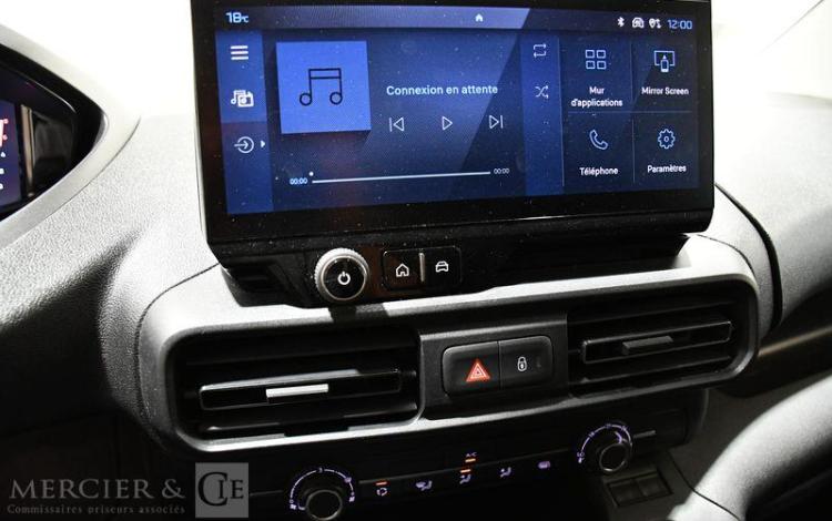 PEUGEOT PARTNER K9 BLANC GW-813-CD