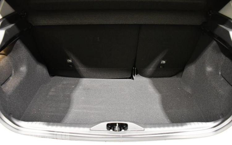 CITROEN C3 BLANC GW-859-FA
