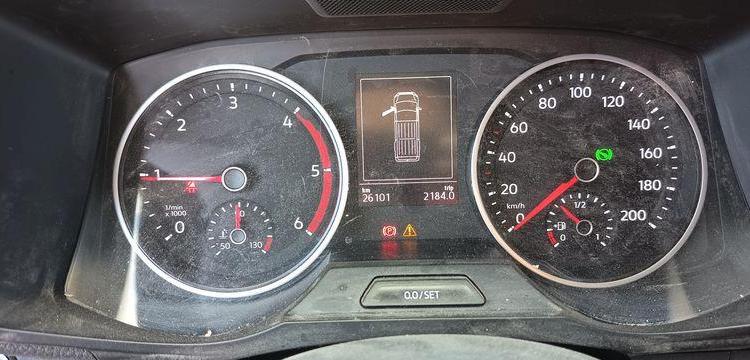 VOLKSWAGEN CRAFTER FOURGON 2.0 TDI 140 35 L3H3 BUSINESS LINE BVA GRIS GY-384-AX