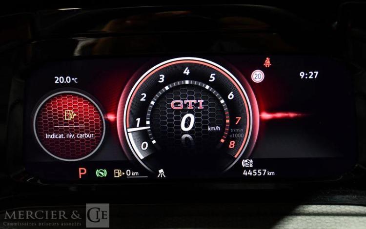 VOLKSWAGEN GOLF 8 GRIS GZ-126-VM