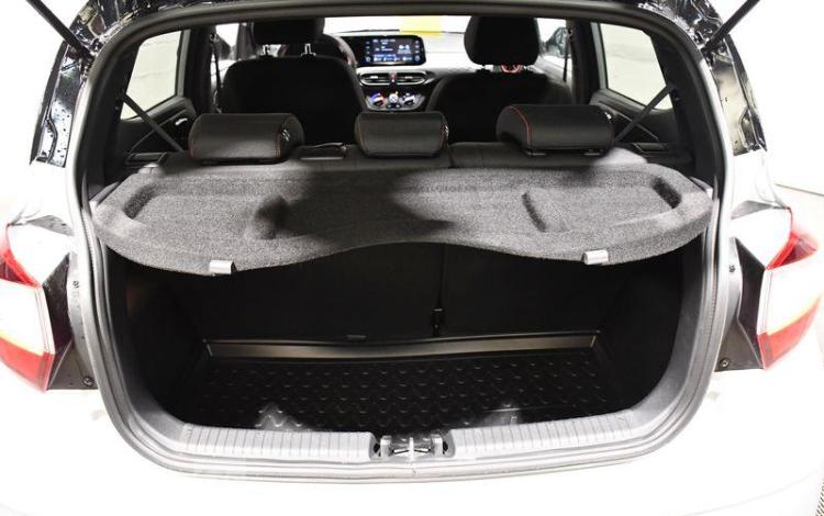 HYUNDAI I10 1.0 T-GDI 100 N-LINE GRIS GZ-630-PE