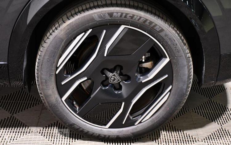 PEUGEOT 3008 GRIS HB-021-FG