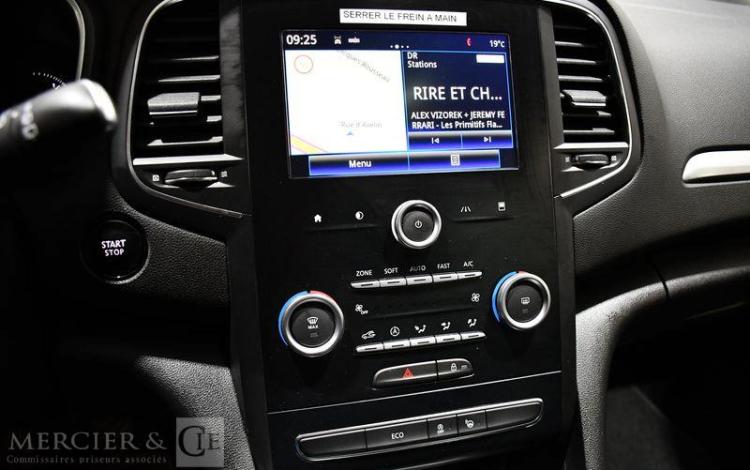RENAULT MEGANE IV 1.2 TCE 130 INTENS BLEU HF-522-BY