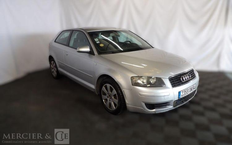 AUDI A3 2.0 TDI GRIS 2359XN84