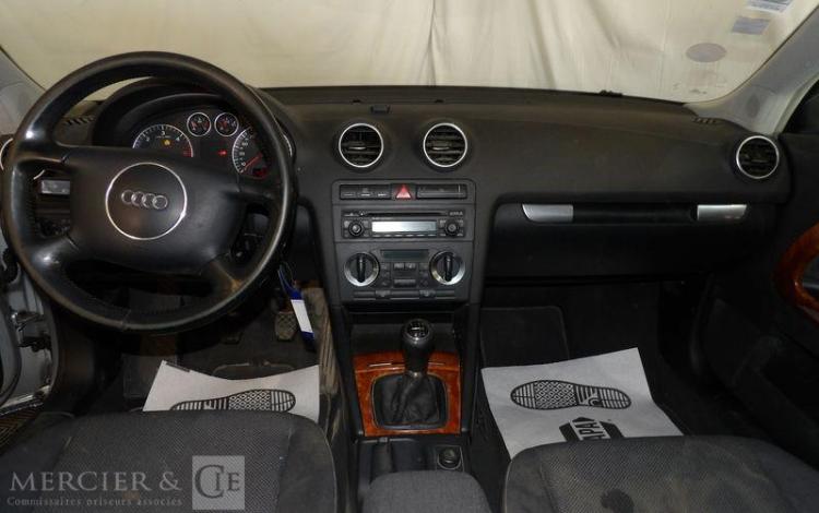 AUDI A3 2.0 TDI GRIS 2359XN84