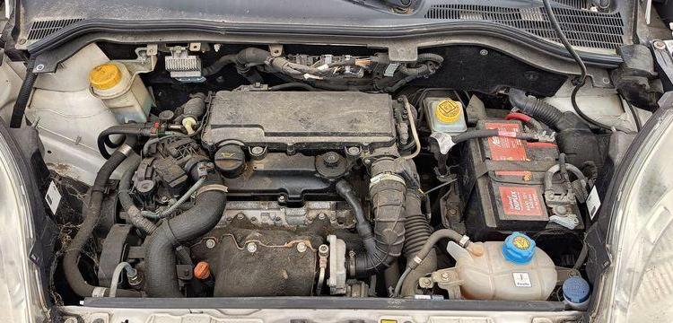 CITROEN NEMO 1.4 HDi FOURGON 70 CV – DIESEL – 126415 KMS – ANNEE 2008 BLANC 3884ZQ25
