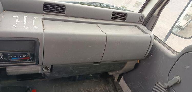NISSAN CABSTAR AVEC NACELLE MULTITEL 145 ALU  490CAR59
