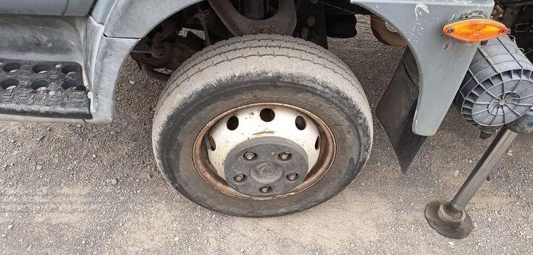 NISSAN CABSTAR AVEC NACELLE MULTITEL 145 ALU  490CAR59