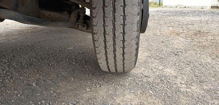 NISSAN CABSTAR AVEC NACELLE MULTITEL 145 ALU  490CAR59
