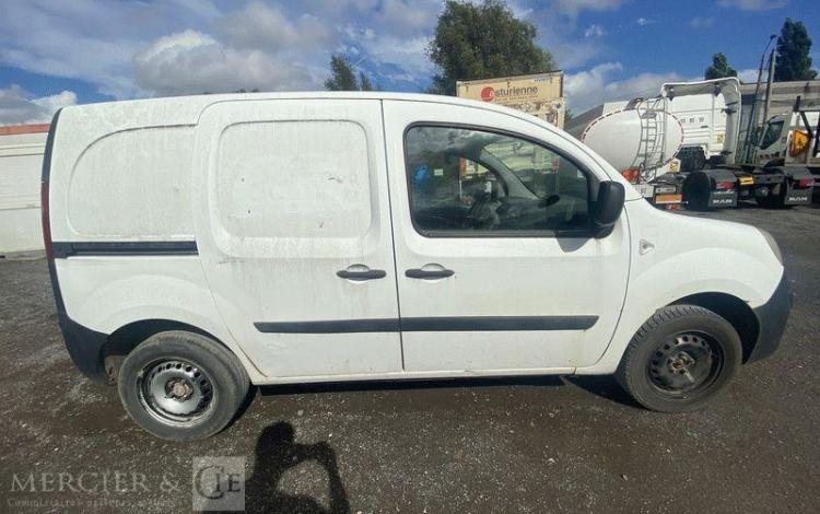 RENAULT KANGOO II Express 1.5 dCi 85 cv – 238254 KMS – ANNEE 2008 BLANC AJ-863-MG