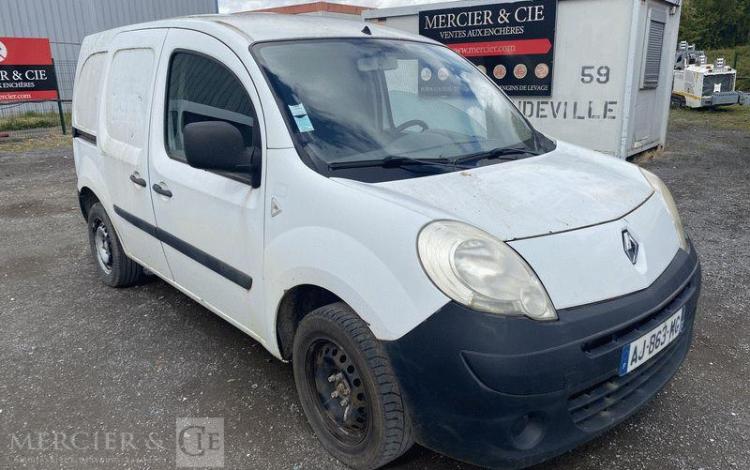 RENAULT KANGOO II Express 1.5 dCi 85 cv – 238254 KMS – ANNEE 2008 BLANC AJ-863-MG