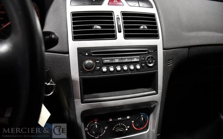 PEUGEOT 307 1.4 90 XR GRIS BF-074-XR