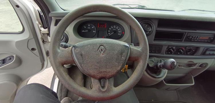 RENAULT MASTER 2 PHASE 3 2,5 DCI 120 CV EQUIPE BOUCHERIE – DIESEL – 113378 KMS – AN 2011 BLANC BJ-079-CX