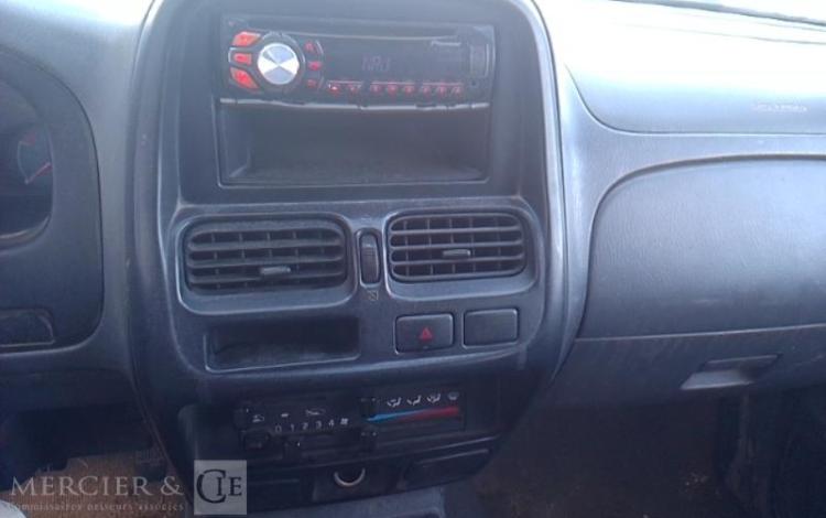 NISSAN NP300 PICK UP 3,5T BLANC BP-660-YB