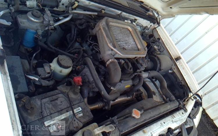 NISSAN NP300 PICK UP 3,5T BLANC BP-660-YB