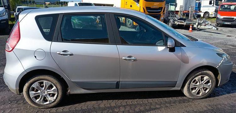 RENAULT SCENIC  BQ-455-WK