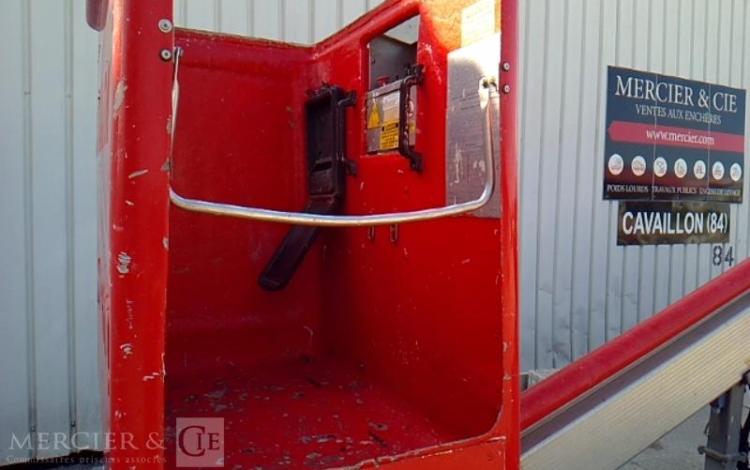 IVECO 35S11  NACELLE SUR VL 16M  2763H MULTITEL 160 ALU/DS ROUGE BY-680-LH