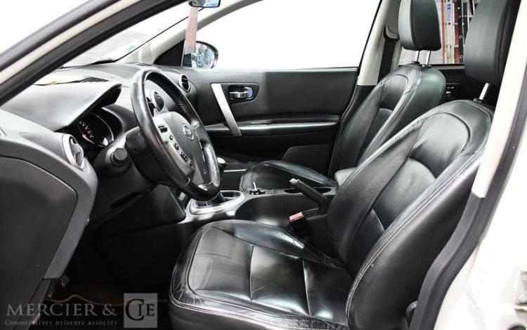 NISSAN QASHQAI 1,5 DCI 110 FAP TEKNA BLANC BZ-052-EG