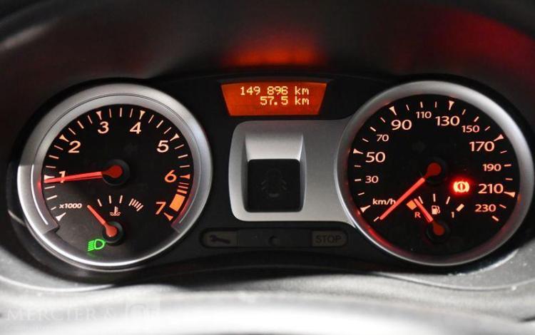 RENAULT CLIO 1.2 75CH OVALIE NOIR CD-308-EW