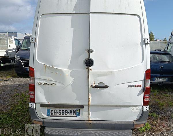 MERCEDES SPRINTER  CH-589-MM