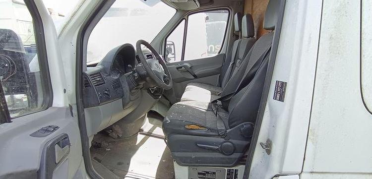 MERCEDES SPRINTER  CH-589-MM