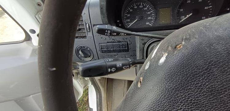 MERCEDES SPRINTER  CH-589-MM
