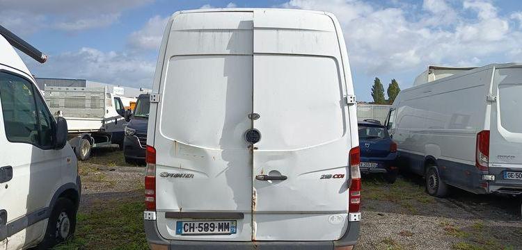 MERCEDES SPRINTER  CH-589-MM