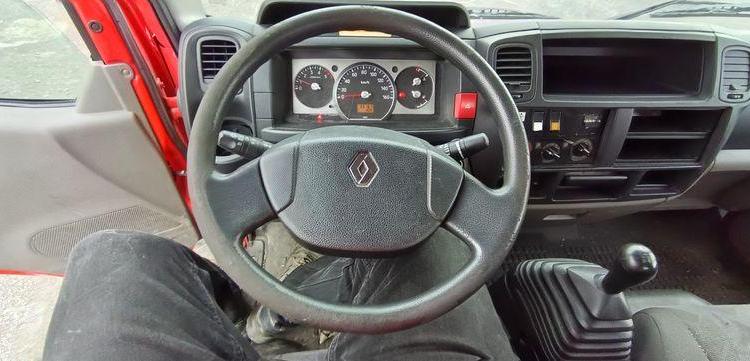 RENAULT MAXITY AVEC NACELLE MULTITEL MT222AZ 22M DIESEL – 3618 HEURES – 55167 KMS ROUGE CM-762-BD