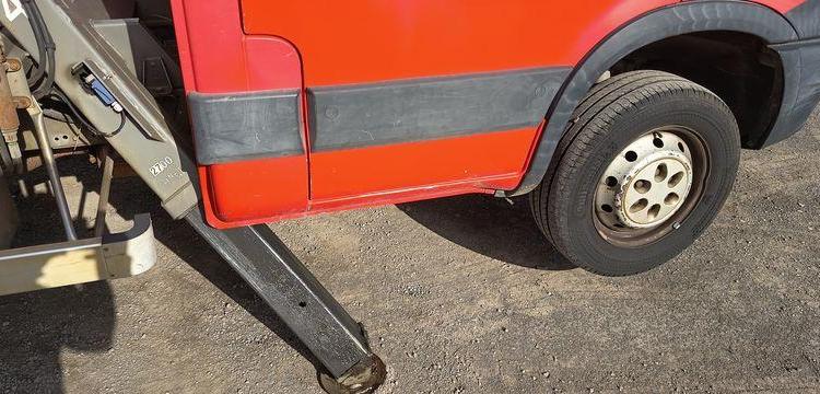 IVECO DAILY 35S11 AVEC NACELLE MULTITEL 160 ALU/DS – 16M – 2755 HEURES – 94713 KMS ROUGE CR-063-RT