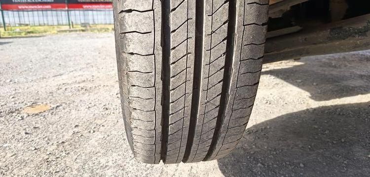 IVECO DAILY 35S11 AVEC NACELLE MULTITEL 160 ALU/DS – 16M – 2755 HEURES – 94713 KMS ROUGE CR-063-RT