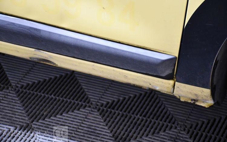 DACIA DOKKER VAN AMBIANCE DCI75 JAUNE CT-164-MS