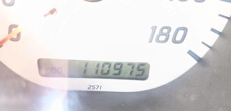 NISSAN KING CAB (D22) 2.5 TDi PICKUP DOUBLE CABINE 133CV – DIESEL – 110975 KMS GRIS CT-736-HD