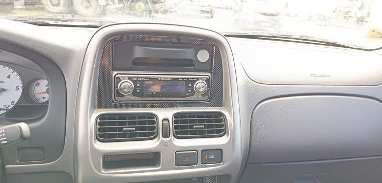 NISSAN KING CAB (D22) 2.5 TDi PICKUP DOUBLE CABINE 133CV – DIESEL – 110975 KMS GRIS CT-736-HD