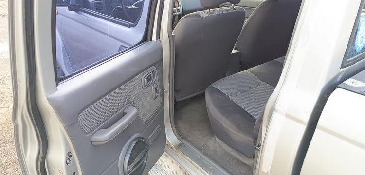 NISSAN KING CAB (D22) 2.5 TDi PICKUP DOUBLE CABINE 133CV – DIESEL – 110975 KMS GRIS CT-736-HD