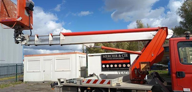 IVECO 35S12 AVEC NACELLE MULTITEL MT202DS 20M  DC-603-JW