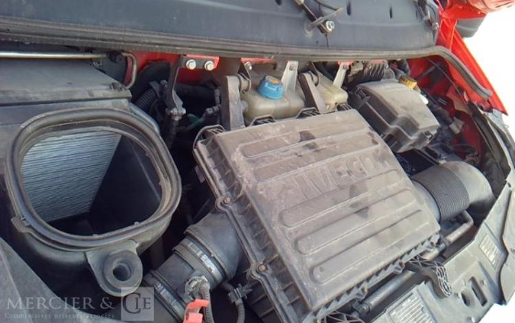 IVECO 35C13 BENNE SIMPLE CABINE COFFRE ROUGE DD-526-VL