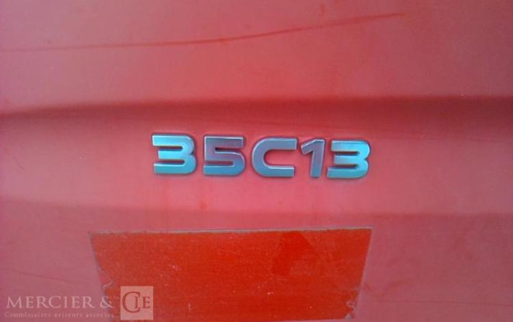 IVECO 35C13 BENNE SIMPLE CABINE COFFRE ROUGE DD-526-VL