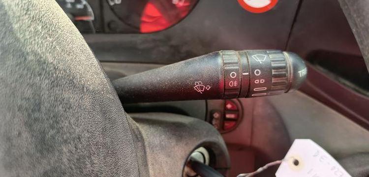IVECO DAILY 35C13 BENNE AVEC COFFRE ACIER DIESEL – 124032 KMS – ANNEE 2014 ROUGE DE-027-FW